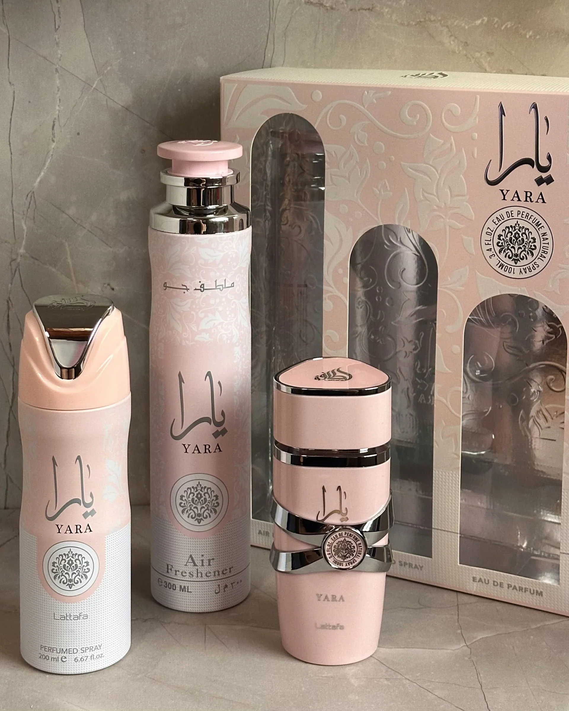 Estuche Lattafa Perfumes Yara Gift Set 100ml EDP + 300ml Air Freshener + 200ml Perfumed Spray